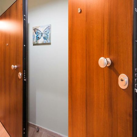 Modern Antique Private Rooms Near To Acropolis Museum And Metro Station 아테네 외부 사진