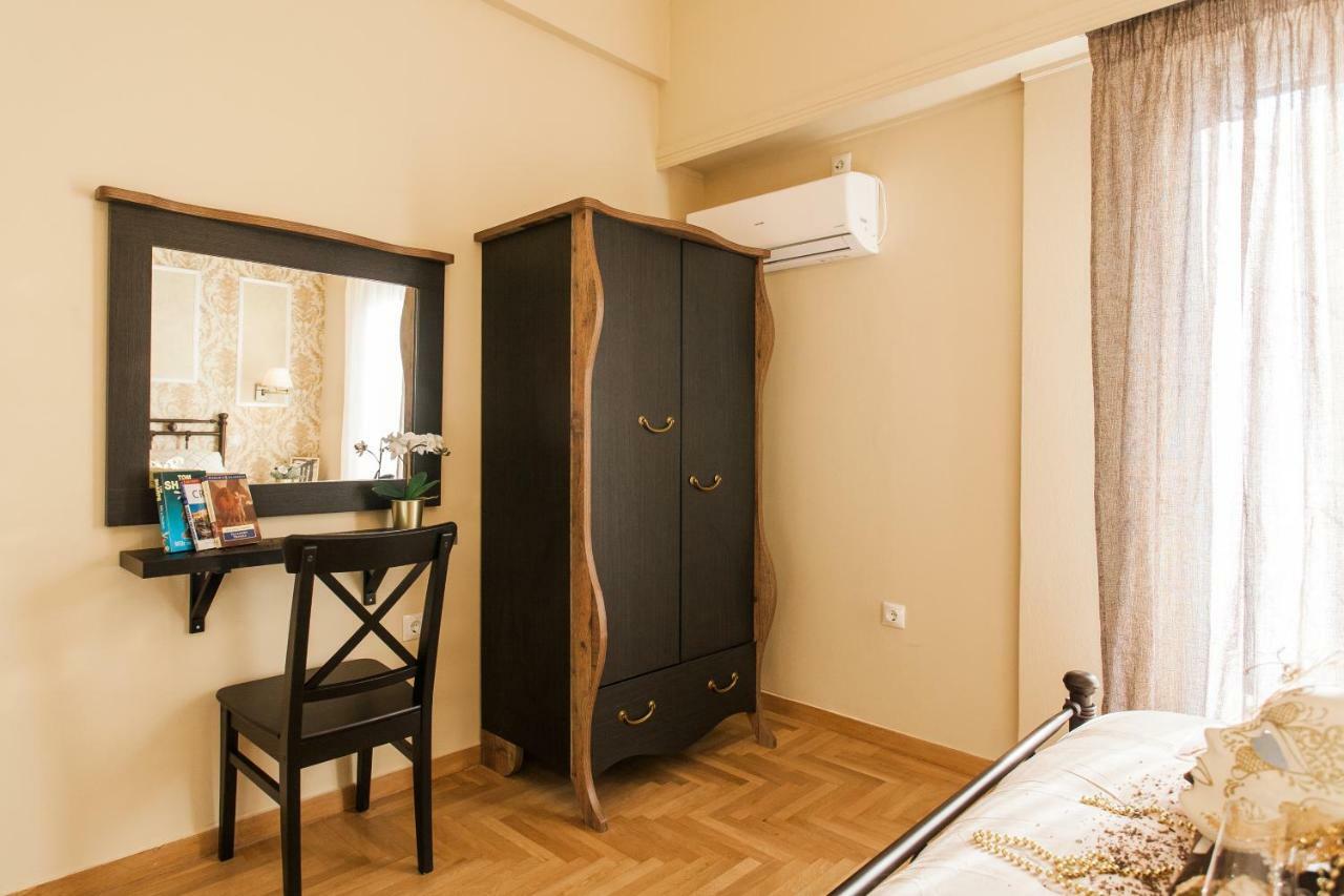 Modern Antique Private Rooms Near To Acropolis Museum And Metro Station 아테네 외부 사진