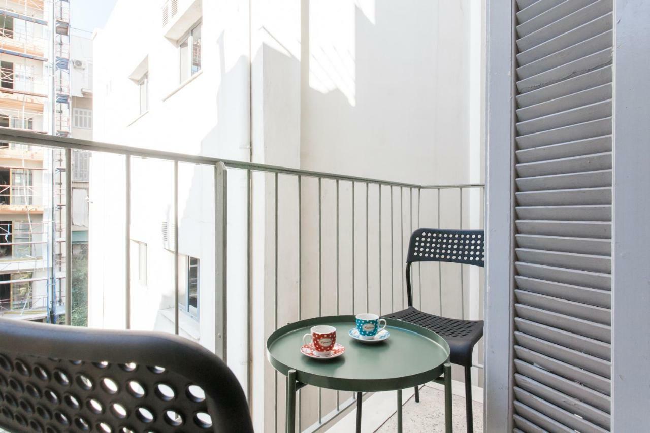 Modern Antique Private Rooms Near To Acropolis Museum And Metro Station 아테네 외부 사진